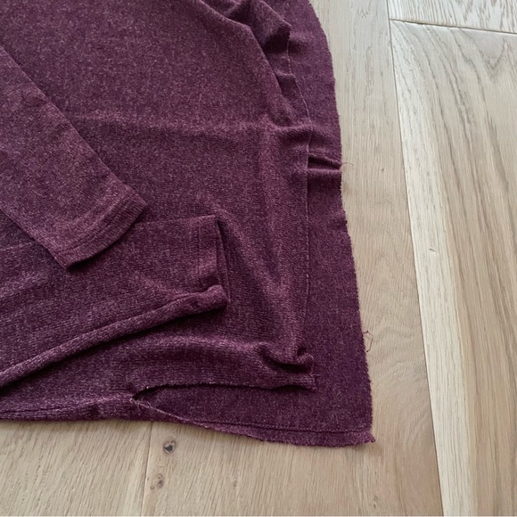 AEO Soft&Sexy Plush Long-Sleeve Merlot - Picture 3 of 8